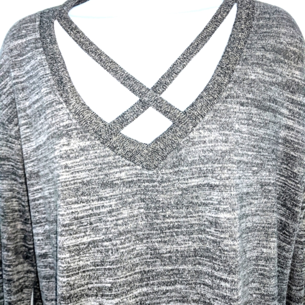 Gray tunic length top - Picture 5 of 6